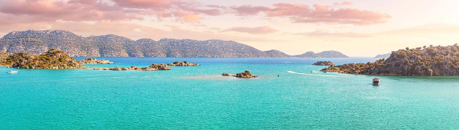 Vue panoramique de la côte méditerranéenne turque